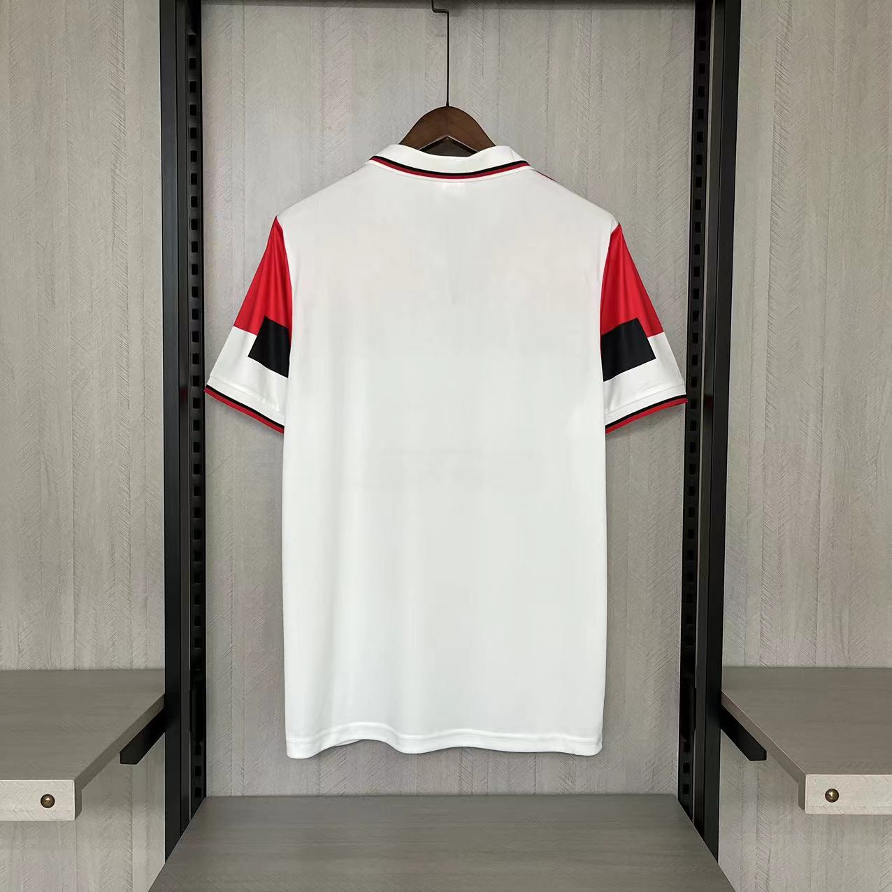 MILAN II 94/95 MAN (RETRO)