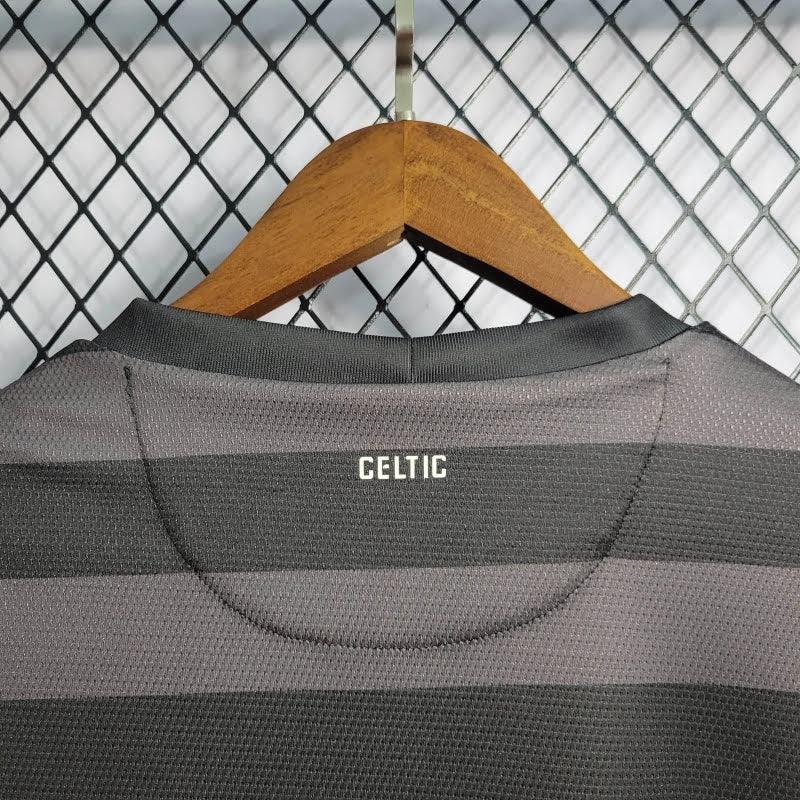 CELTIC 12/13 AWAY MAN (RETRO)