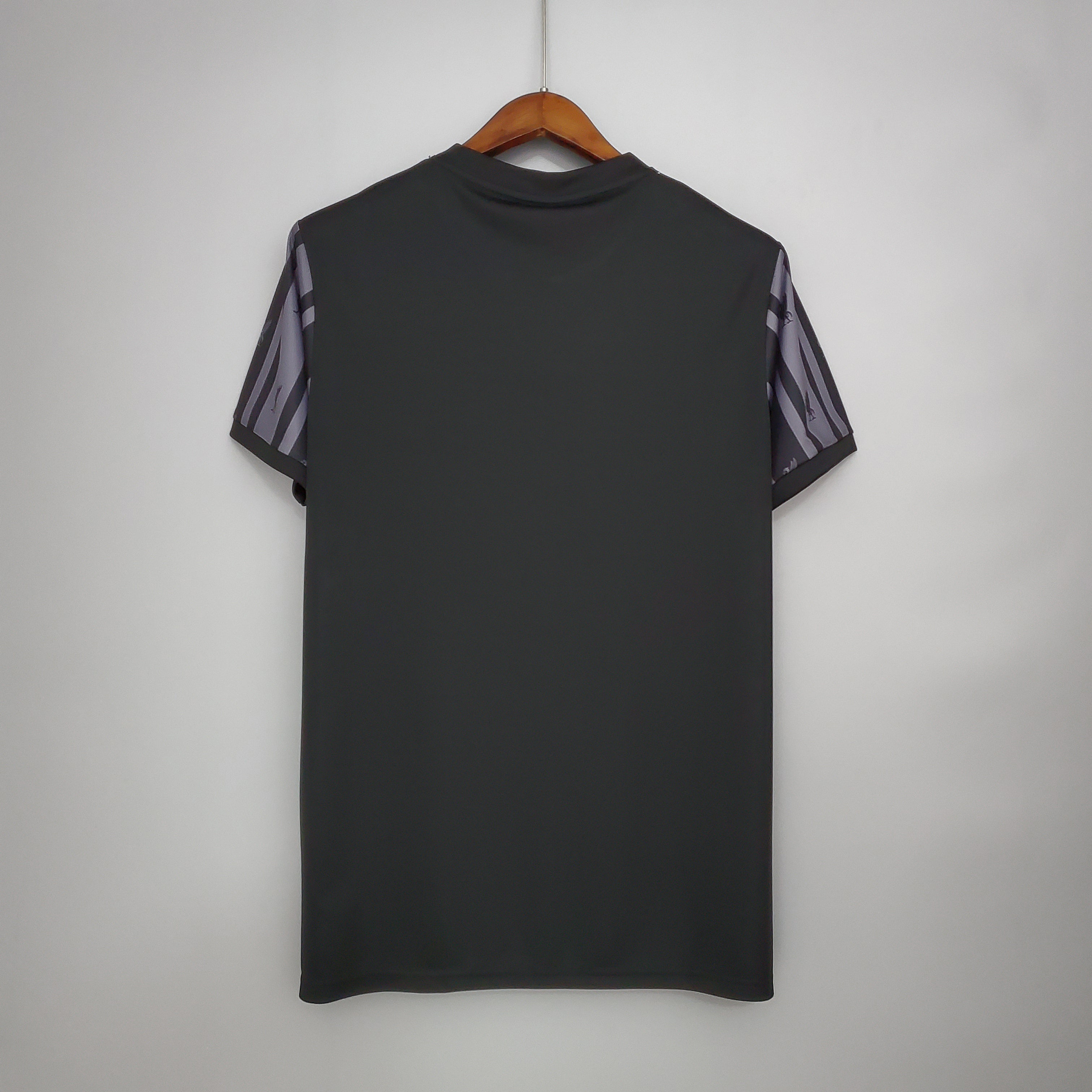 LIVERPOOL I SPECIAL EDITION MAN (RETRO)