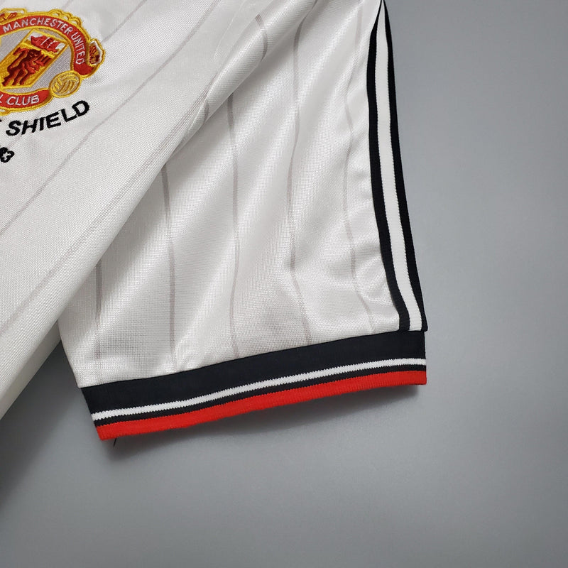 MANCHESTER UNITED II 1983 MAN (RETRO)