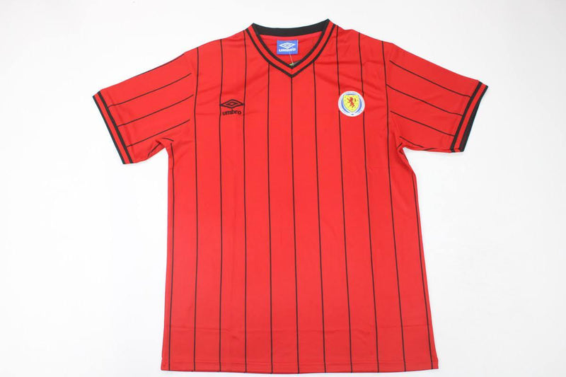 SCOTLAND AWAY 1982 MAN (RETRO)