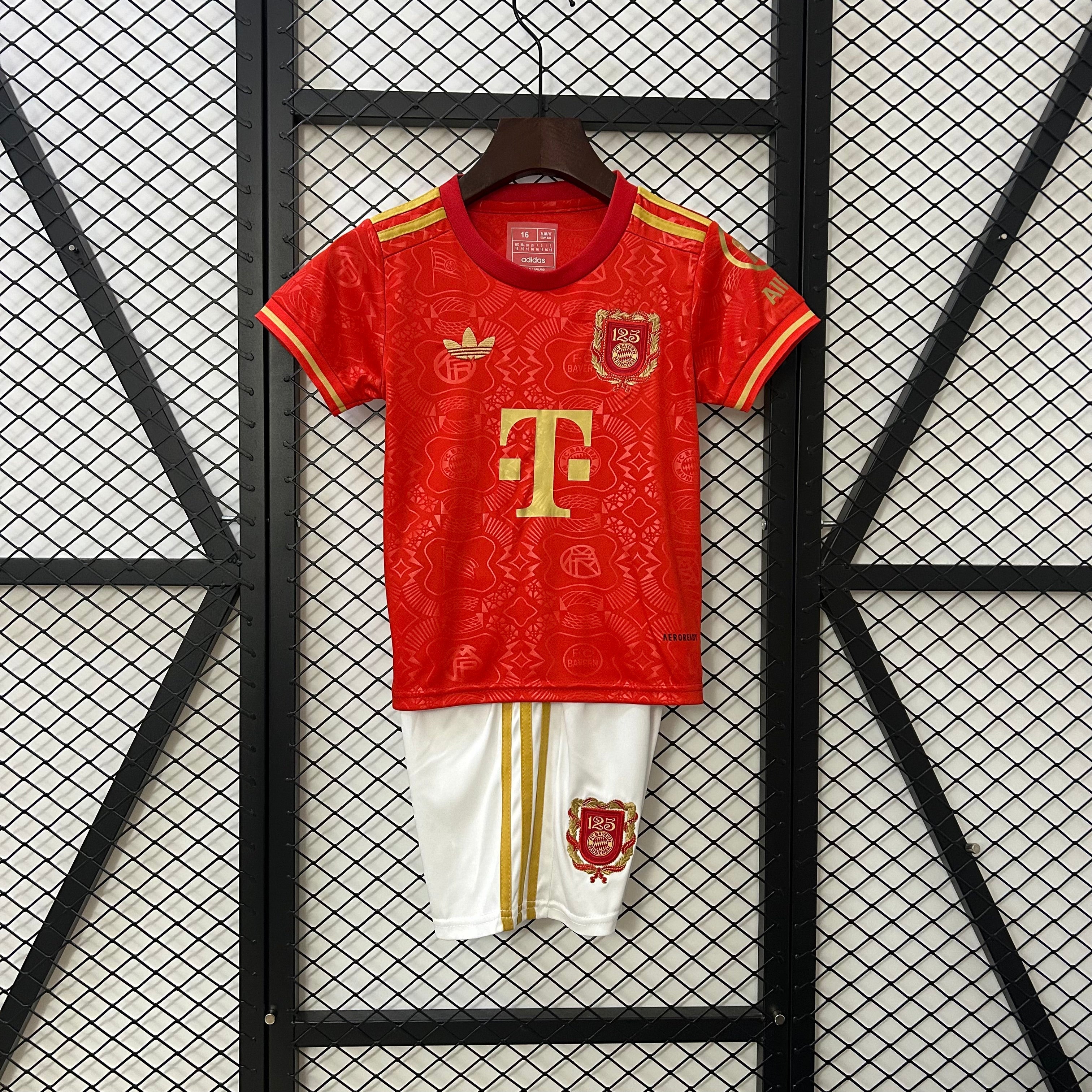 BAYERN MUNICH ANNIVERSARY EDITION 125° 25/26 KID SET