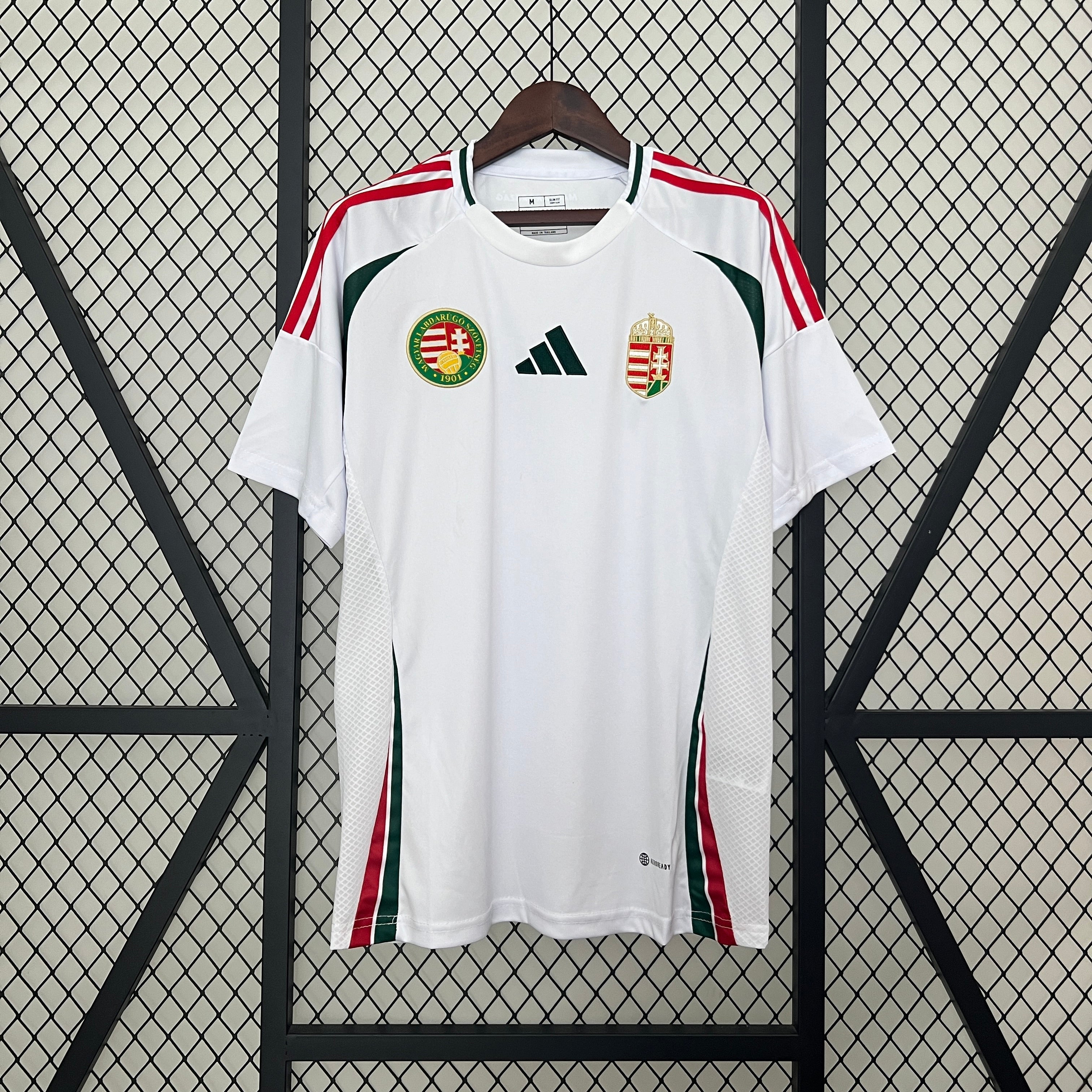 HUNGARY II 2025 MAN