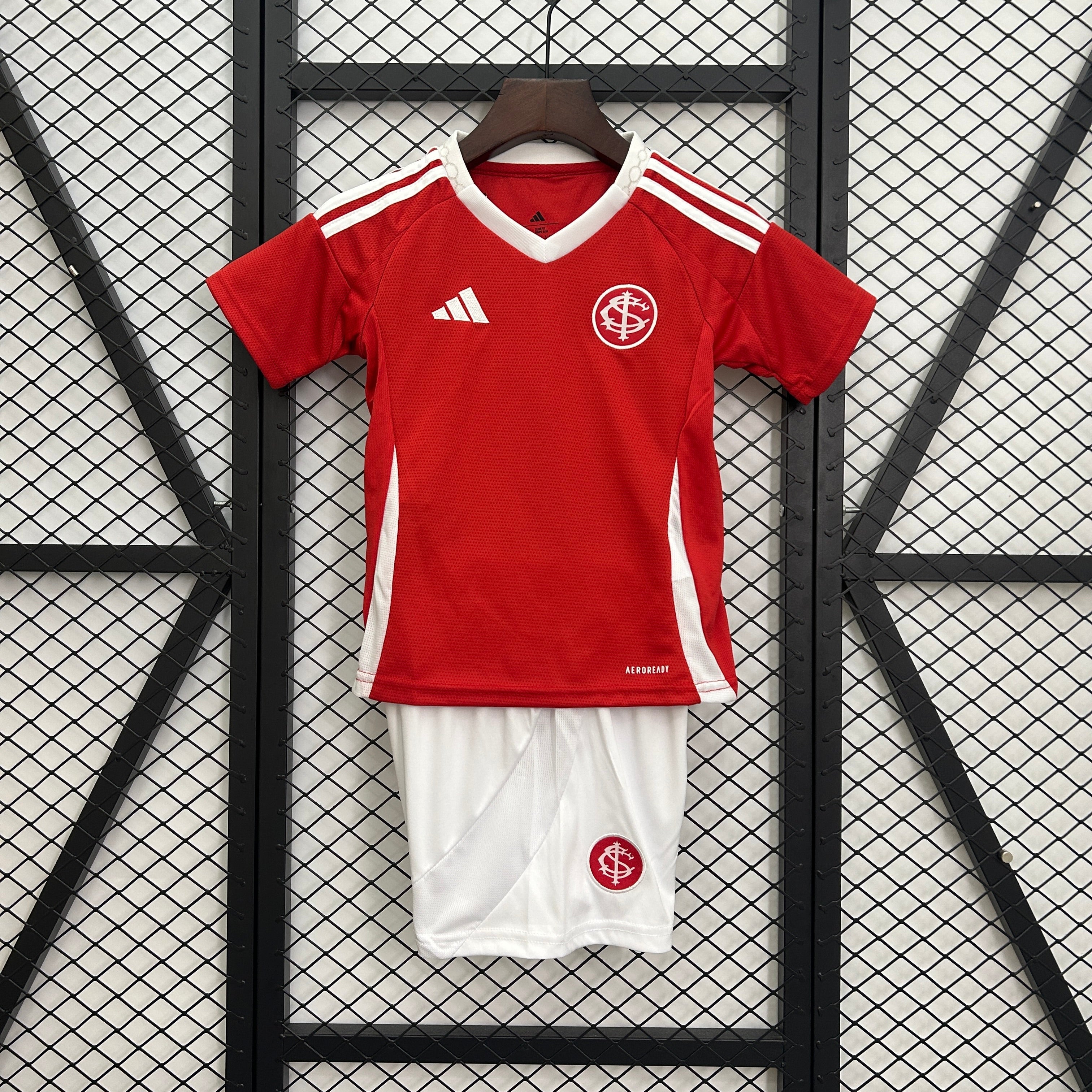 INTERNACIONAL I 25/26 KID SET