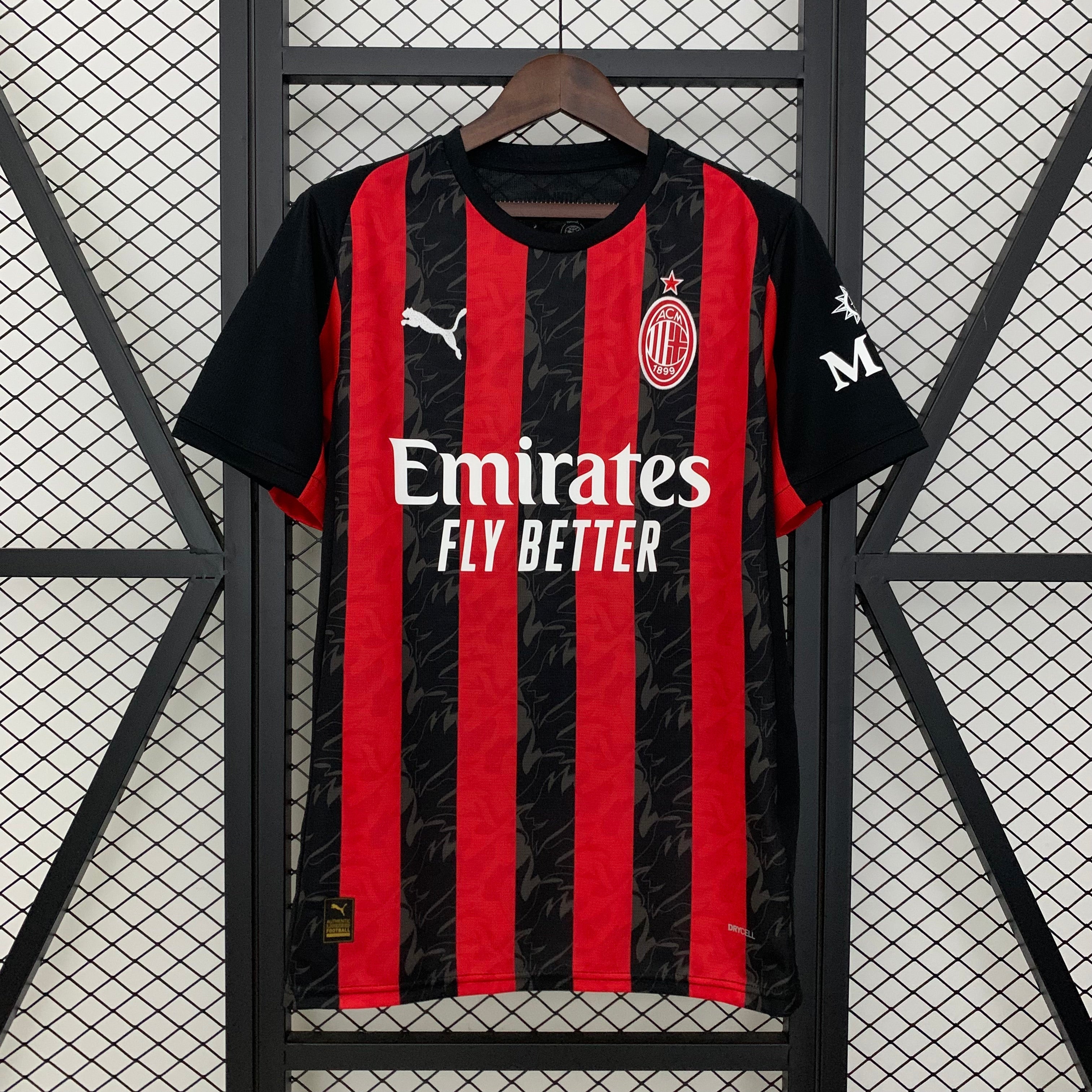 MILAN I 25/26 MAN