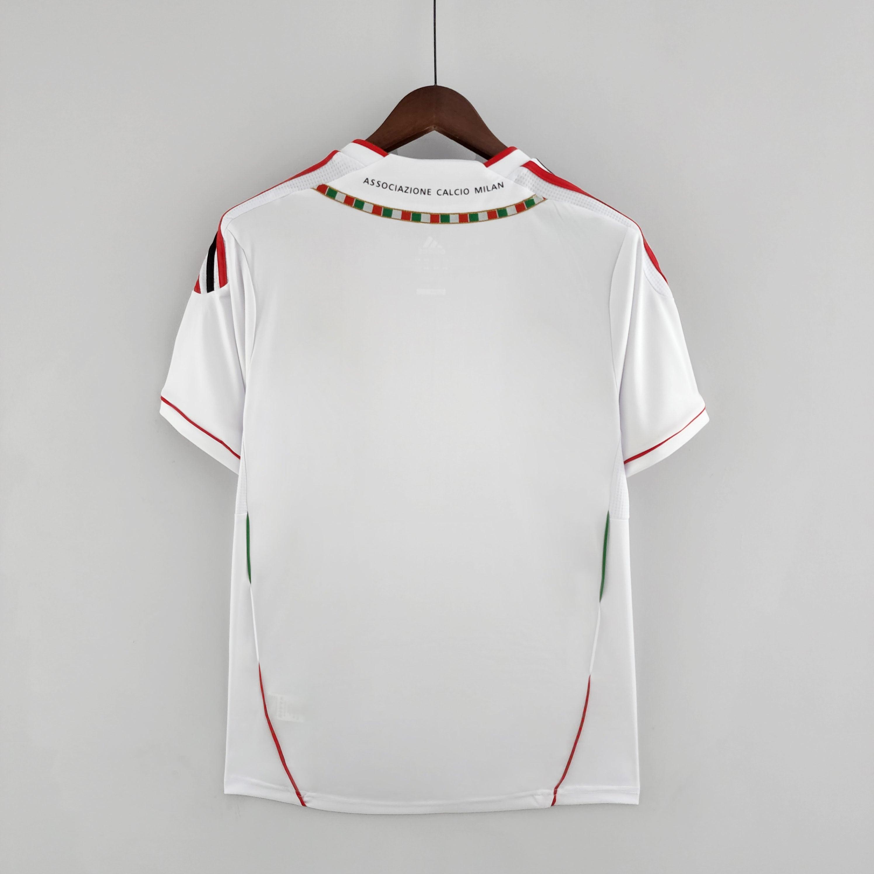 MILAN XV 11/12 MAN (RETRO)