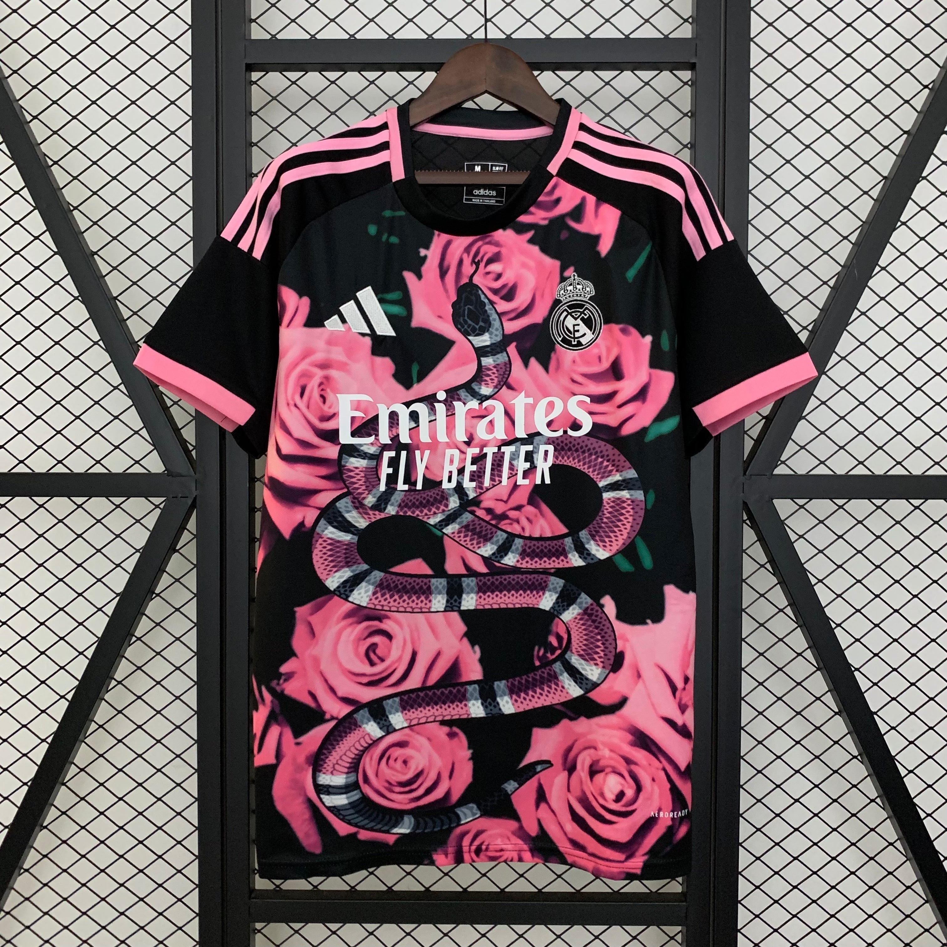REAL MADRID SPECIAL EDITION IV 25/26 MAN
