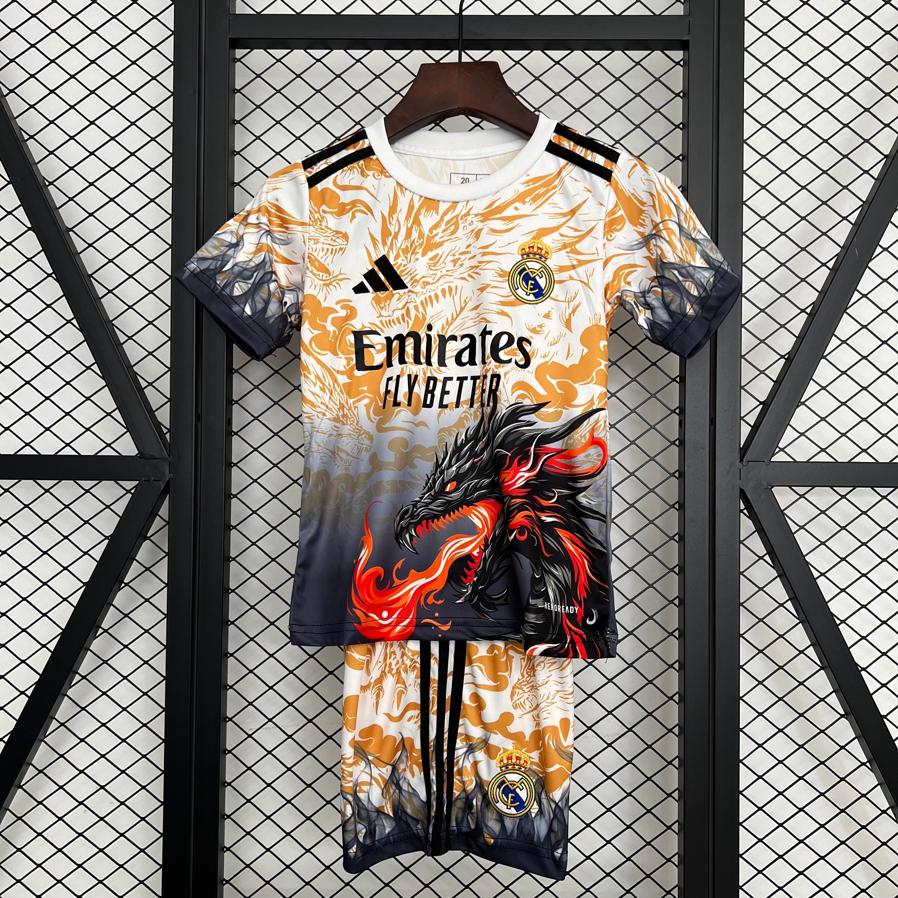 REAL MADRID SPECIAL EDITION I 25/26 KID SET