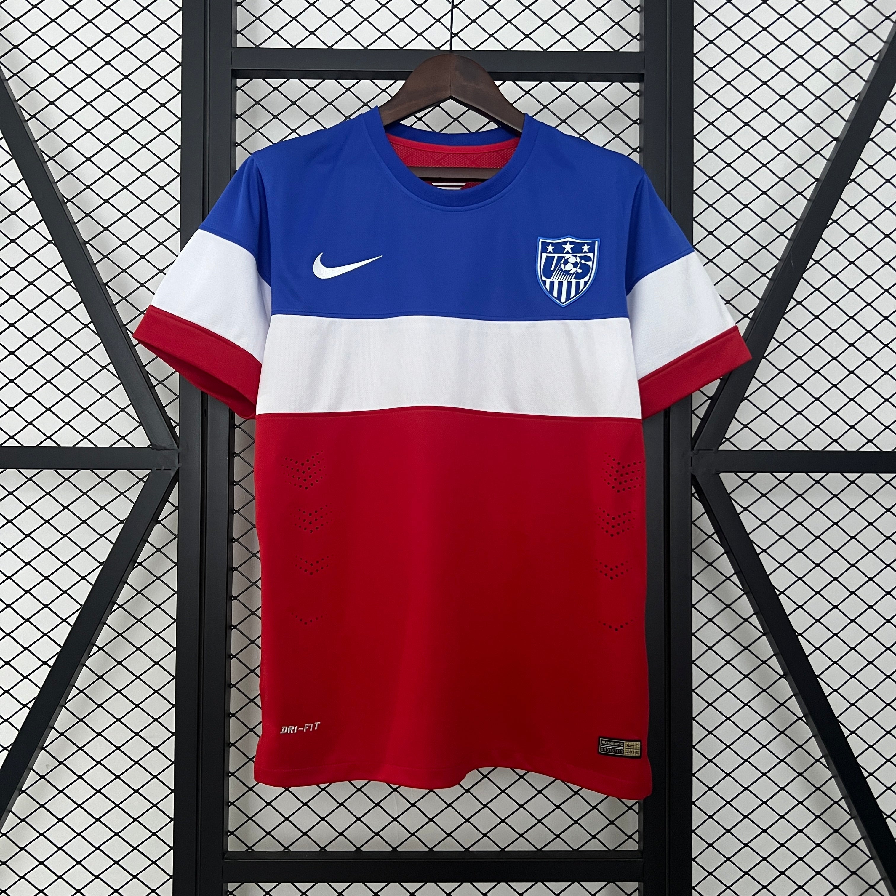 USA II 2004 MAN (RETRO)
