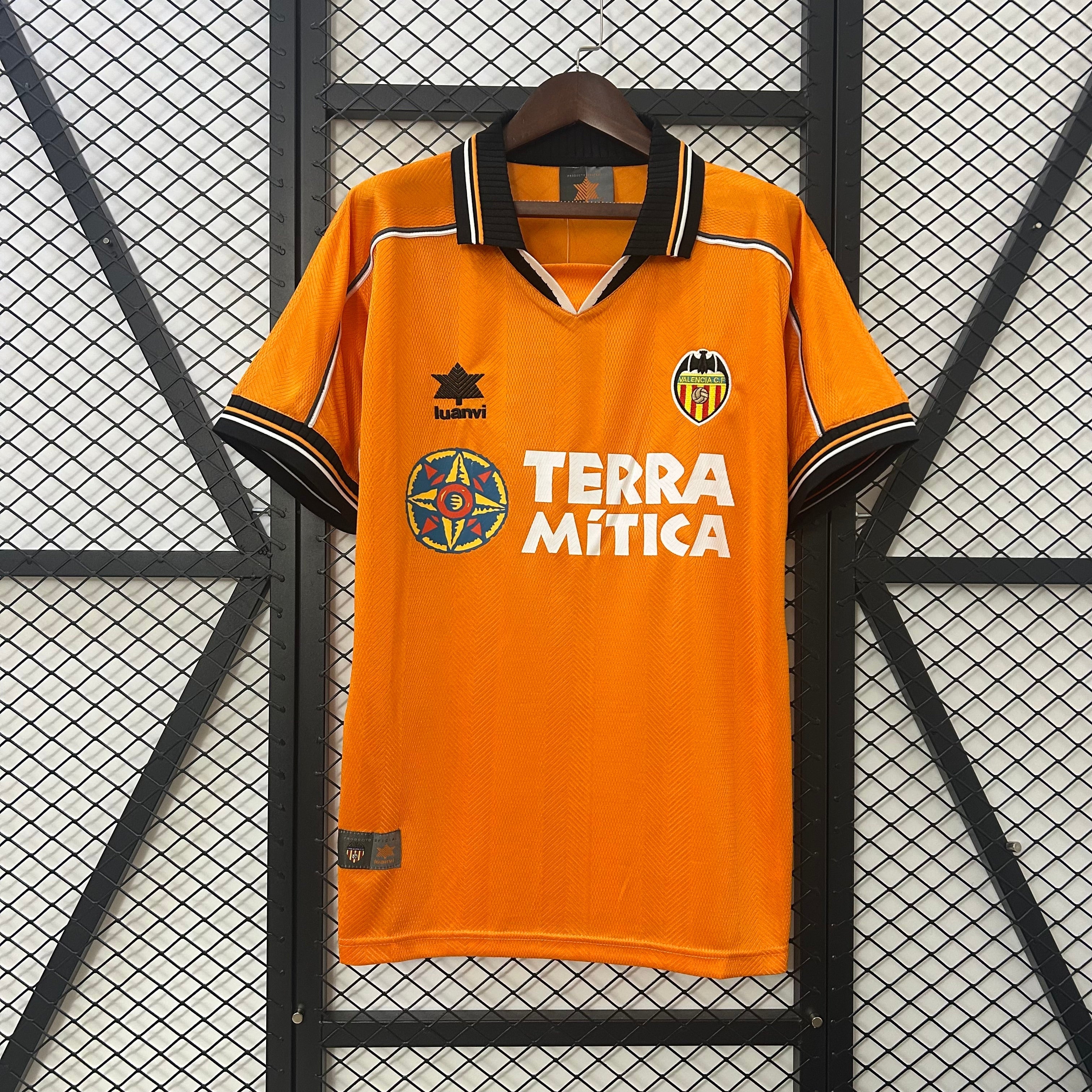 VALENCIA II 99/00 MAN (RETRO)