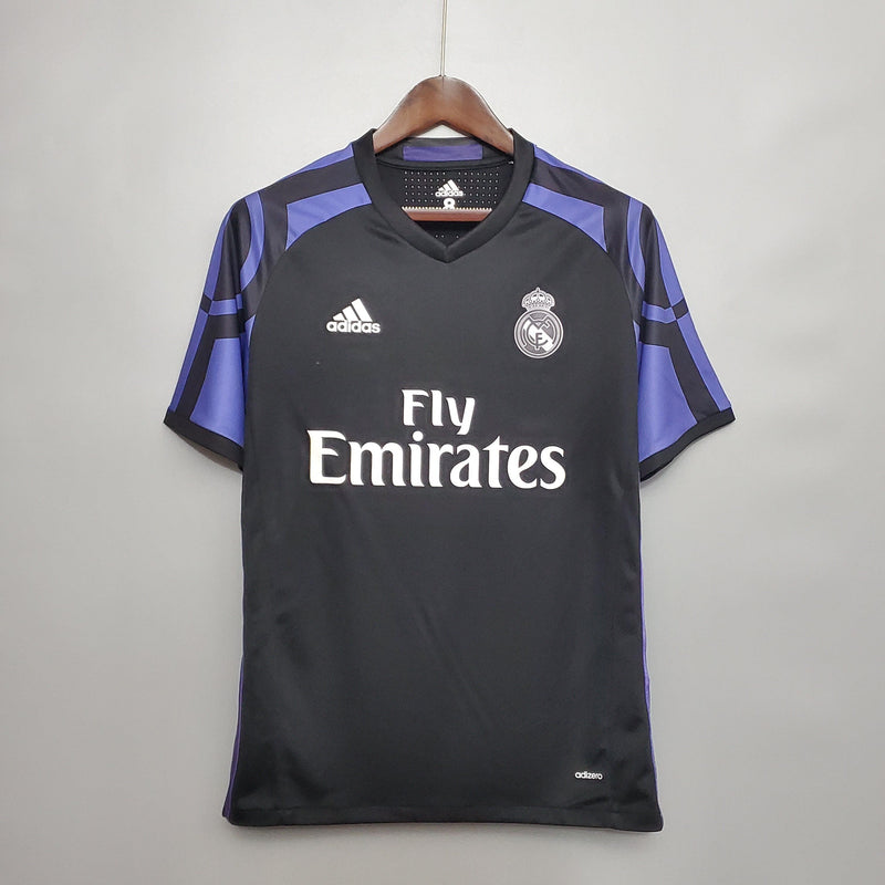 REAL MADRID III 15/16 MAN (RETRO)