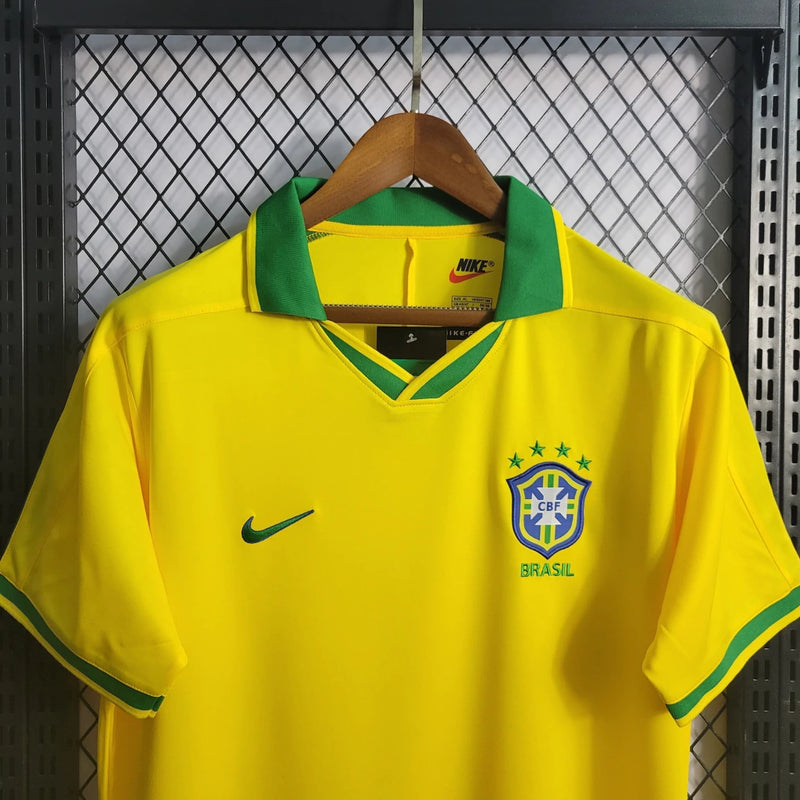 BRASIL I 1997 MAN (RETRO)