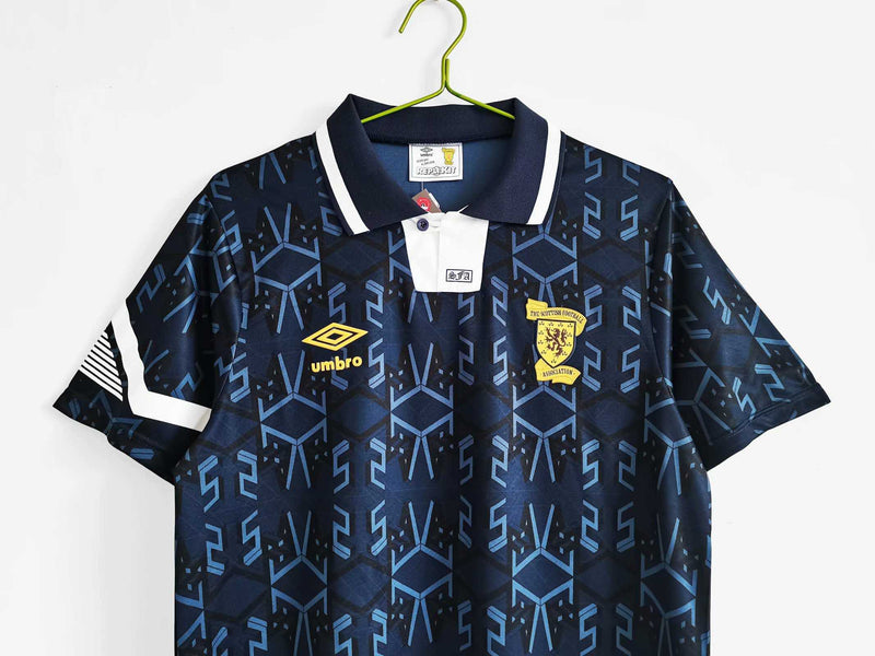 SCOTLAND HOME 1992 MAN (RETRO)