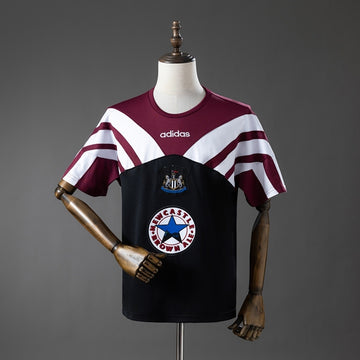 NEWCASTLE TRAINING 95/96 MAN (RETRO)