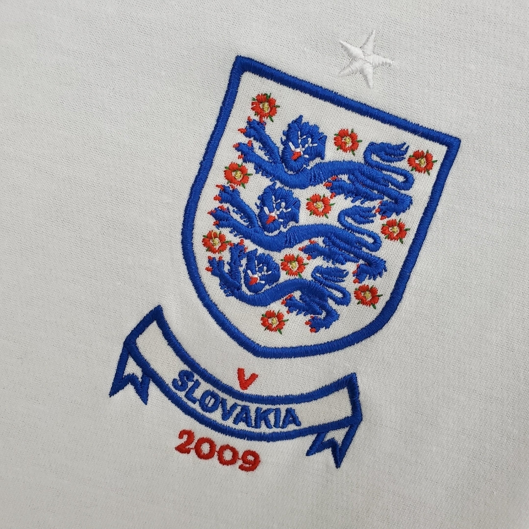 ENGLAND HOME 2010 MAN (RETRO)