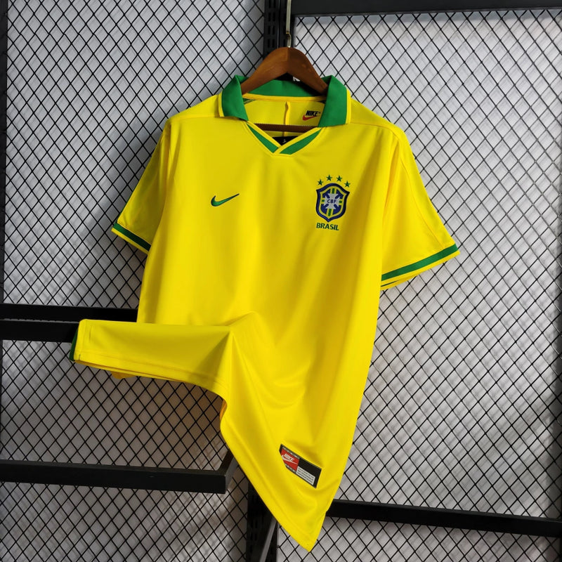 BRASIL I 1997 MAN (RETRO)