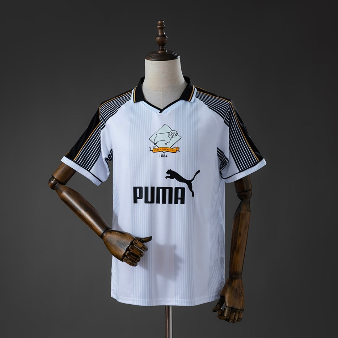 DERBY COUNTY HOME 95/96 MAN