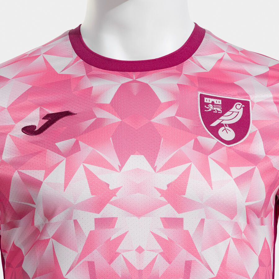 NORWICH THIRD 25/26 MAN