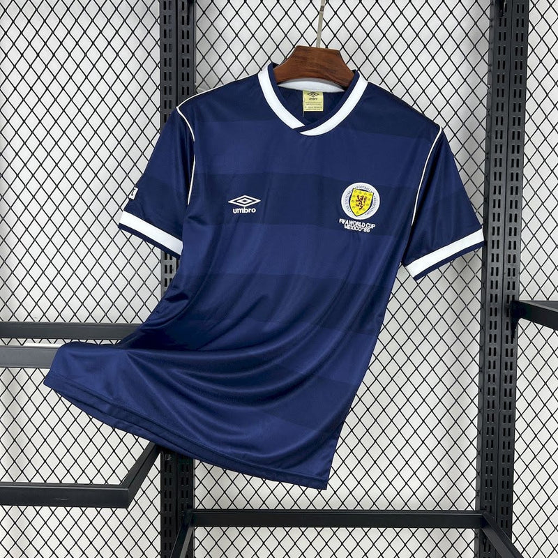 SCOTLAND HOME 1986 MAN (RETRO)