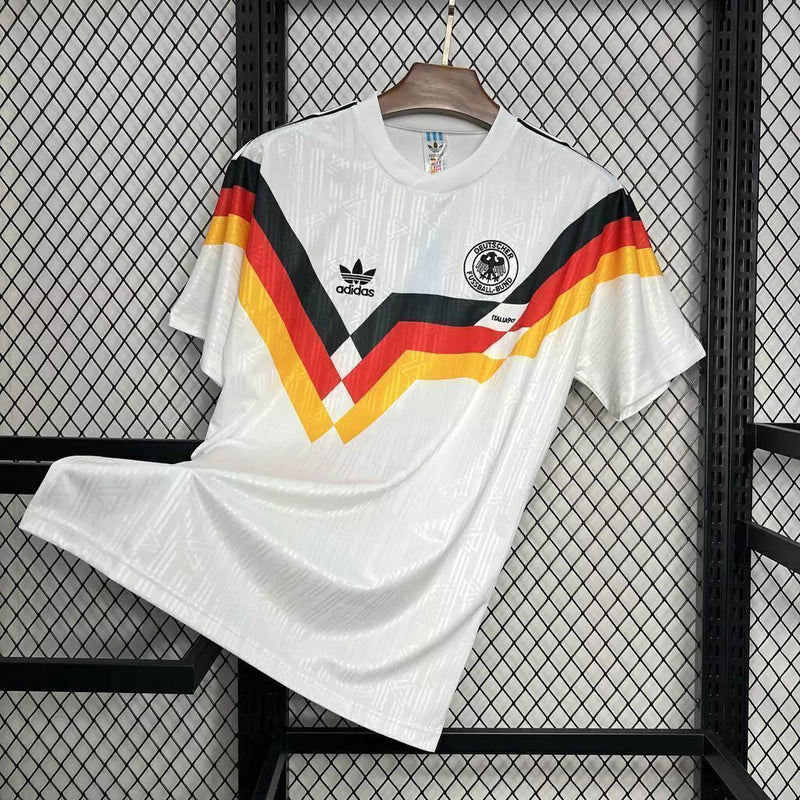 GERMANY HOME 1990 MAN (RETRO)