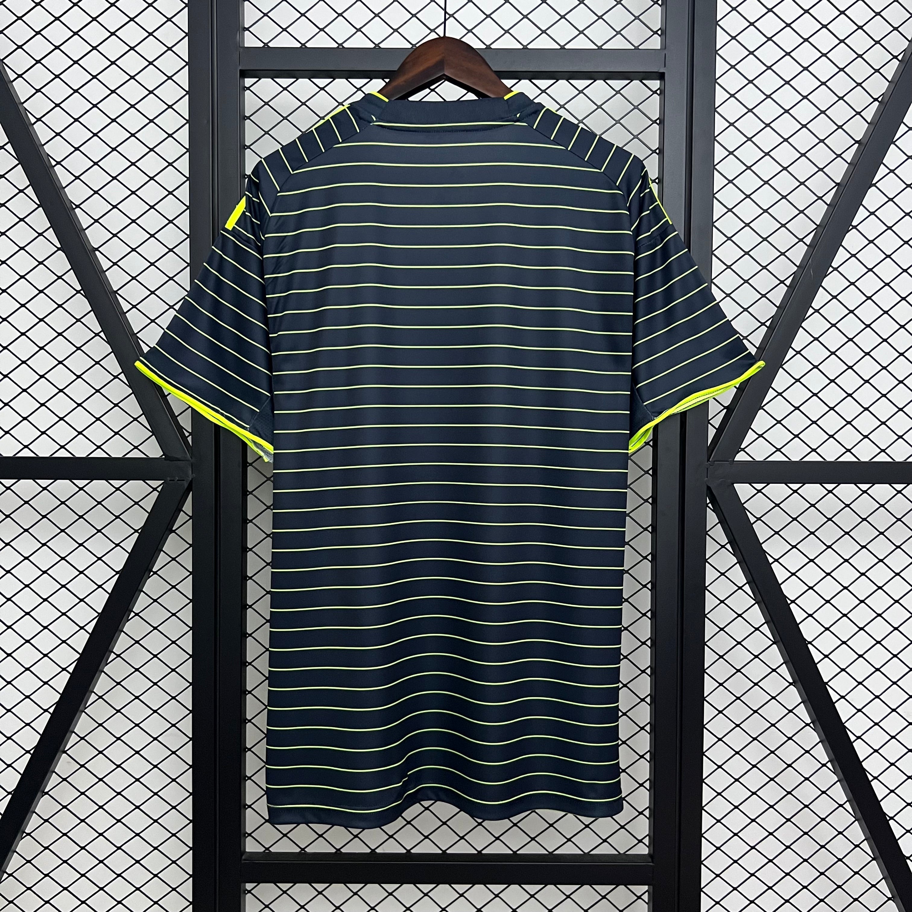 CELTIC AWAY 25/26 MAN